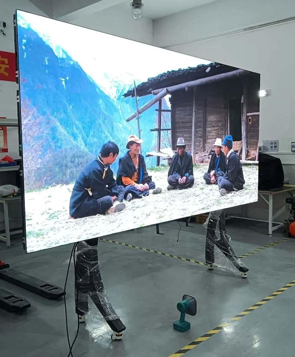 長沙LED顯示屏—湖南LED顯示屏—湖南創(chuàng)斯特電子科技有限公司