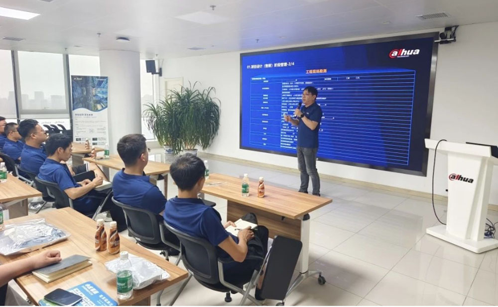 長沙LED顯示屏—湖南LED顯示屏—湖南創斯特電子科技有限公司
